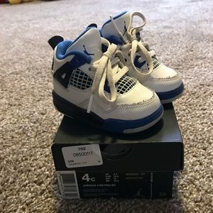 Infant Jordan 4 Retro Size 4c Blue White Black